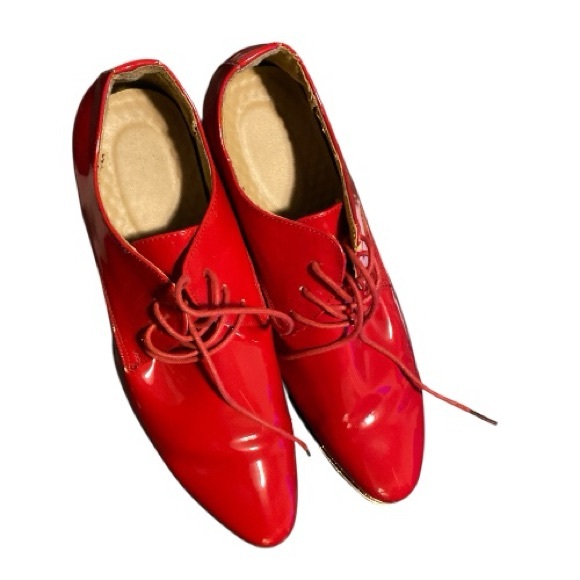 Men\'s Red Patent Oxfords with Red Laces